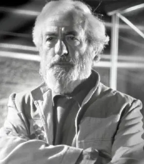 Маккриндл, Алекс