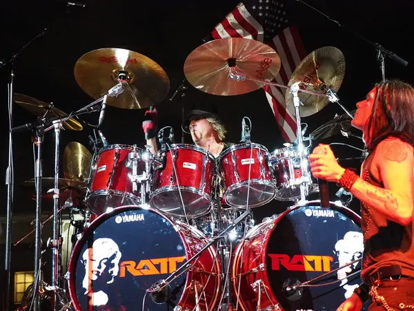 Bobby Blotzer