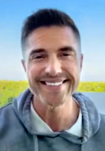 Уинтер, Эрик