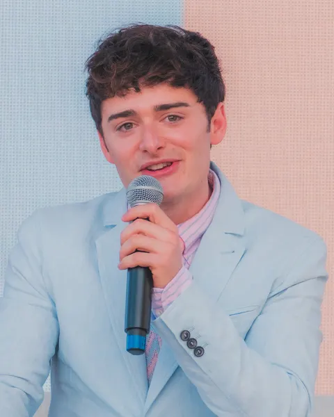 Noah Schnapp
